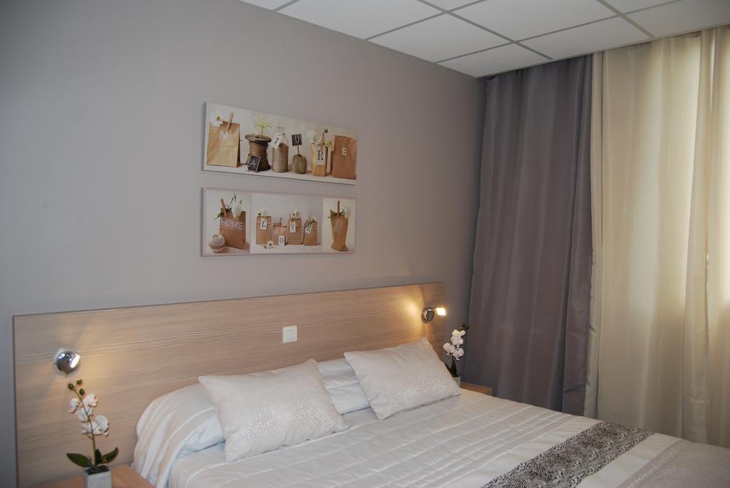 Double Room,117428221:JPEG