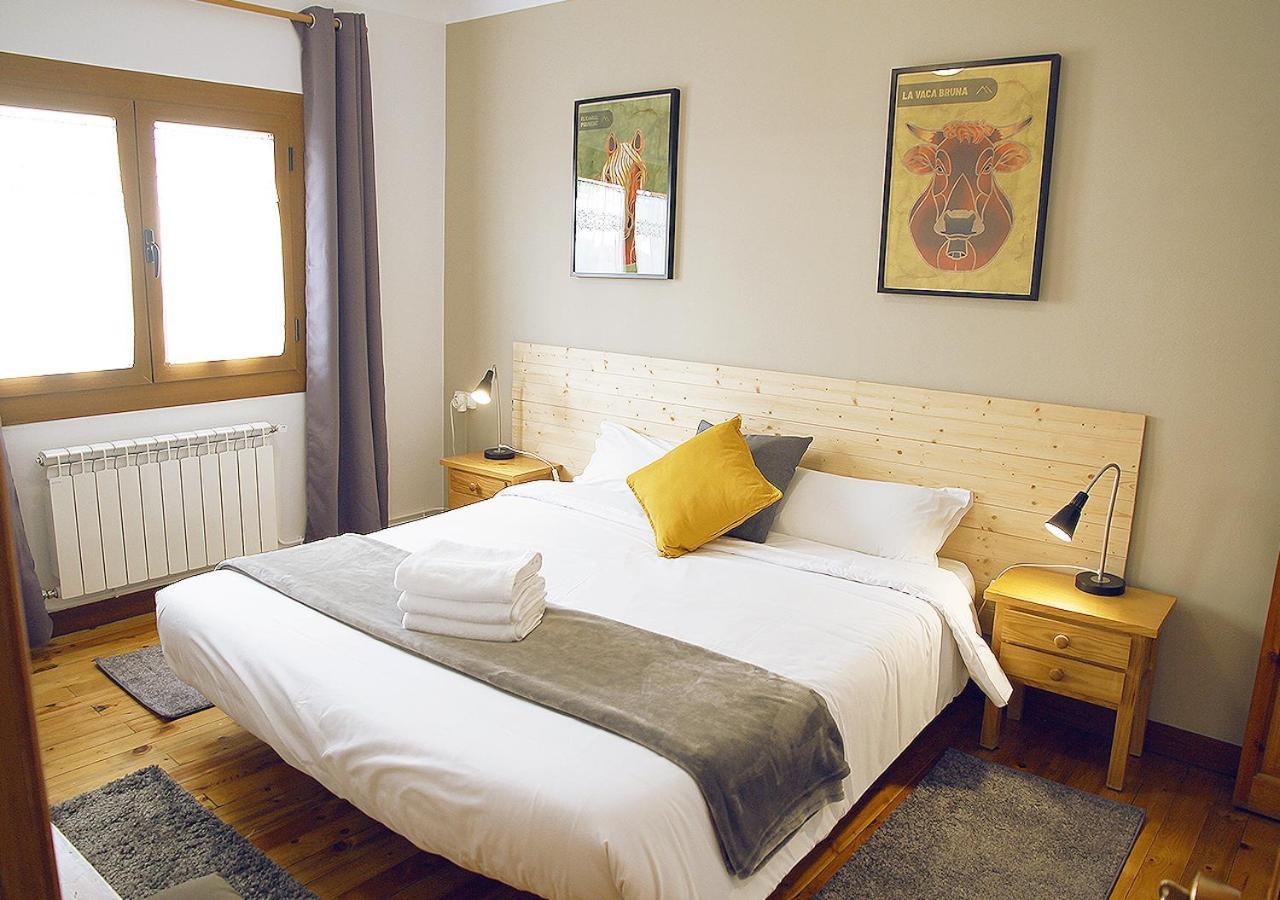 Double Room Shared Toilet