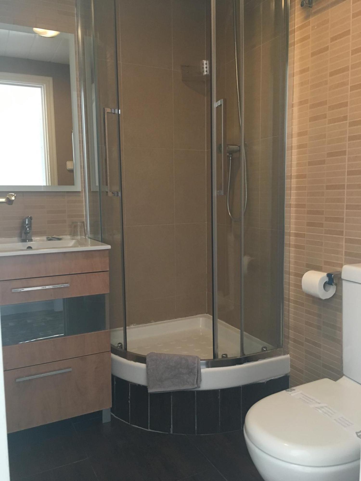 Double or Twin Room Balcony Private Bathroom