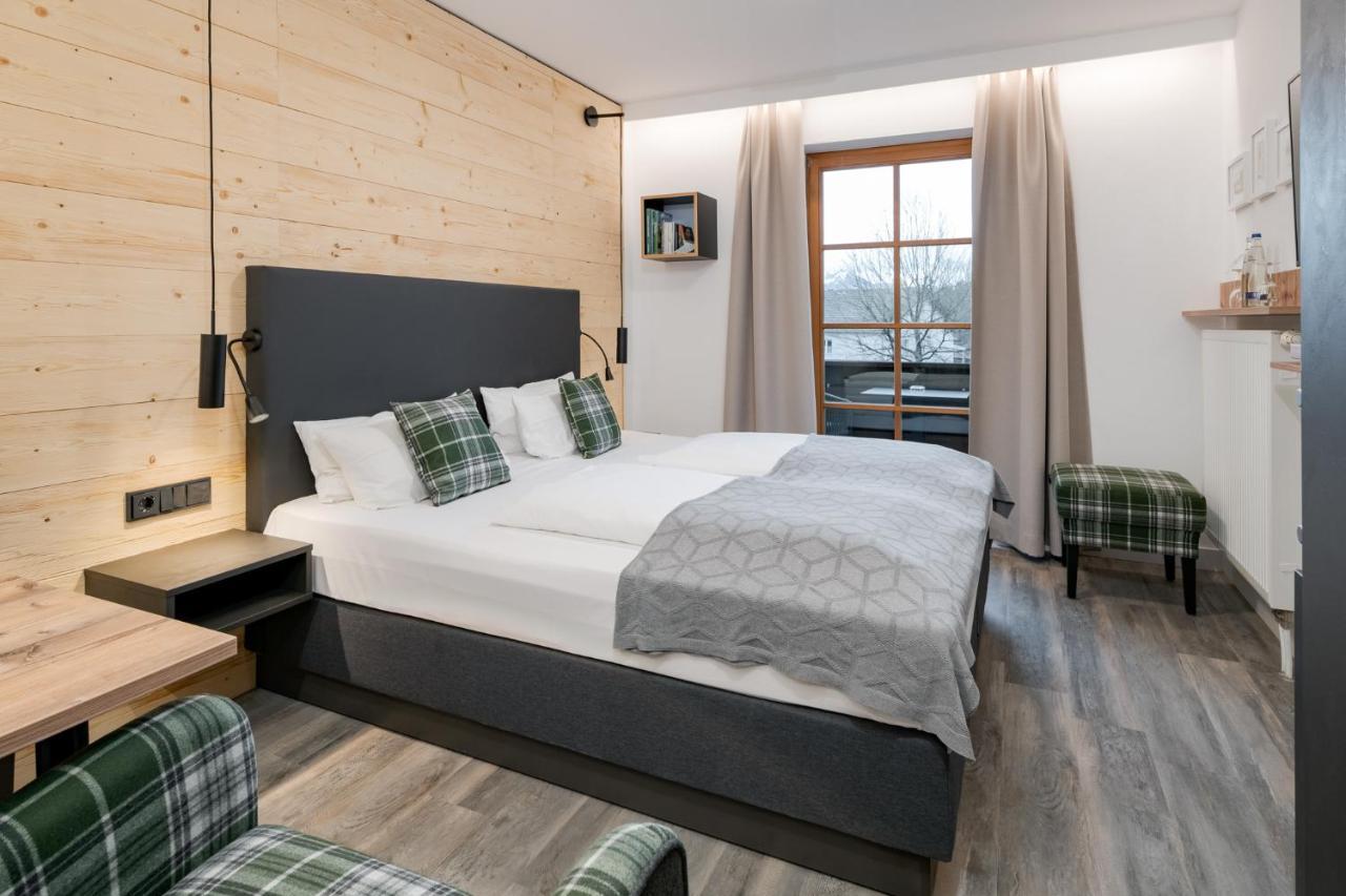 Standard Double Room,1175900803:JPEG
