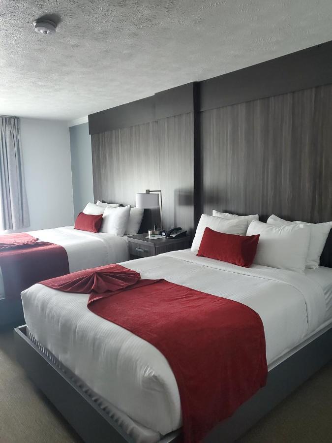 Queen Room Two Queen Beds
