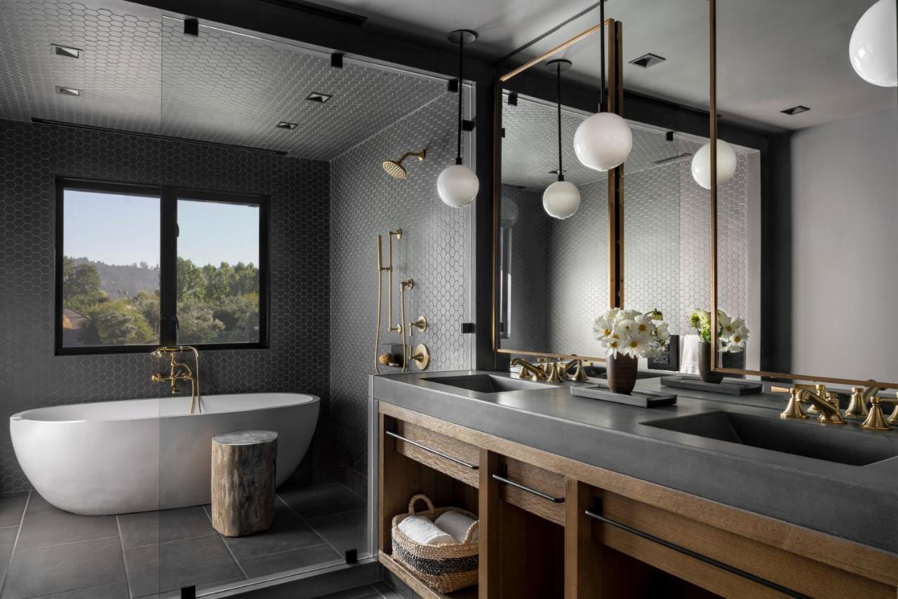 Resort King Room