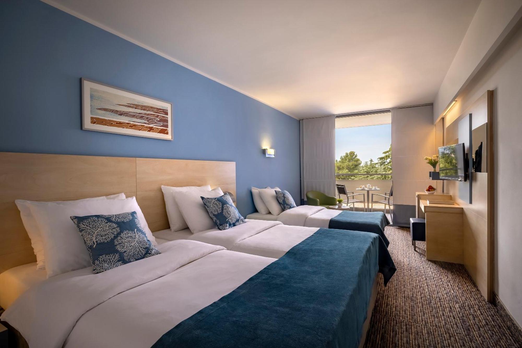 Room for 2+1 -Hotel