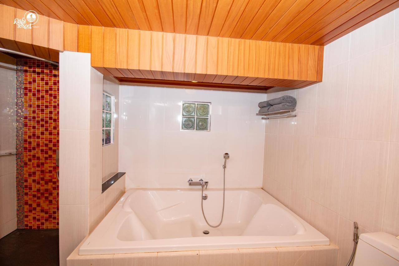 Suite Spa Bath