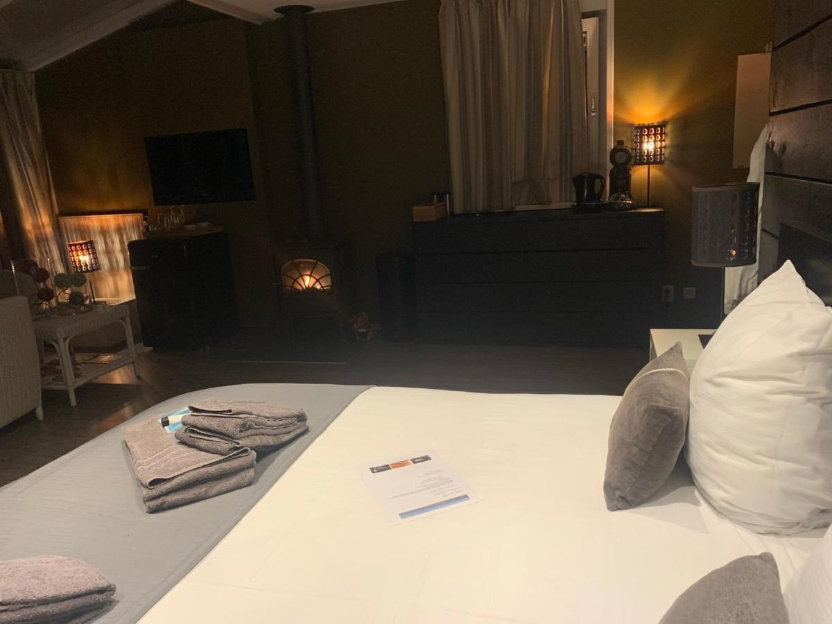 Queen Room Spa Bath