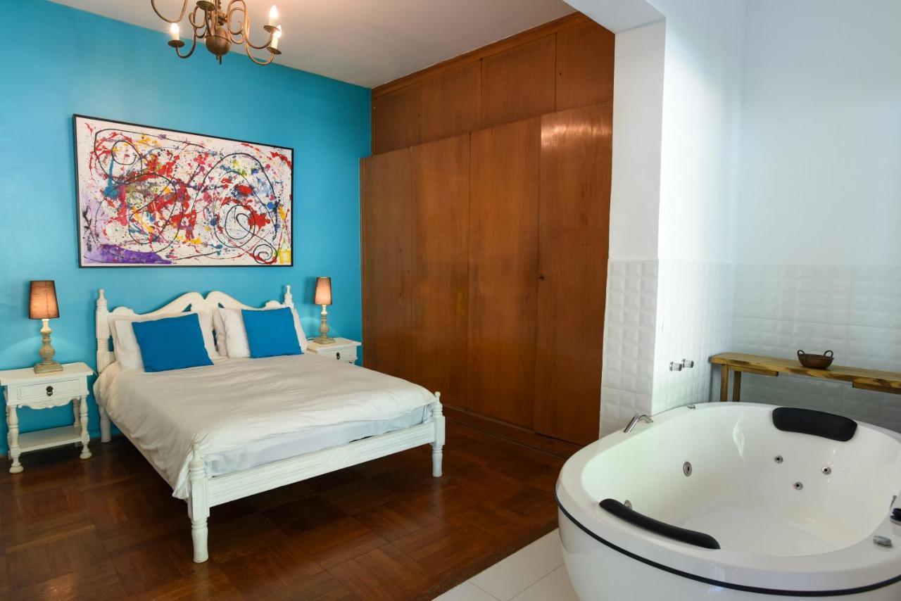 Triple Room Bathroom