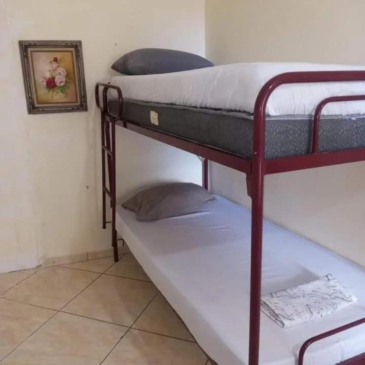 Cama de Solteiro em Dormitório Feminino