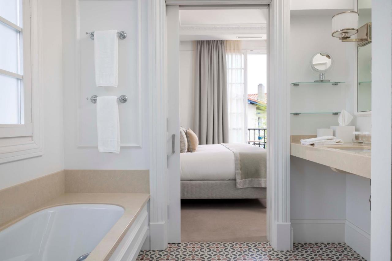 Large Double Room Balcony