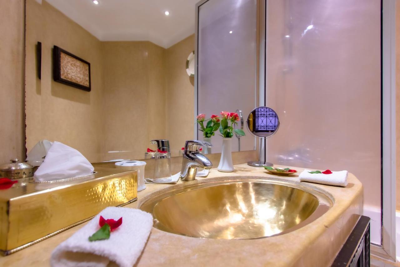 Suite (2 Adultos + 1 Criança)