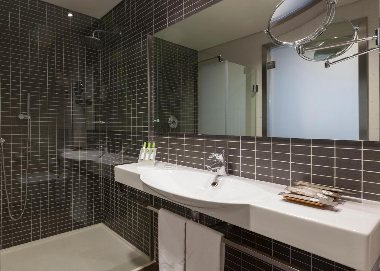 Executive Double or Twin Room airport shuttle