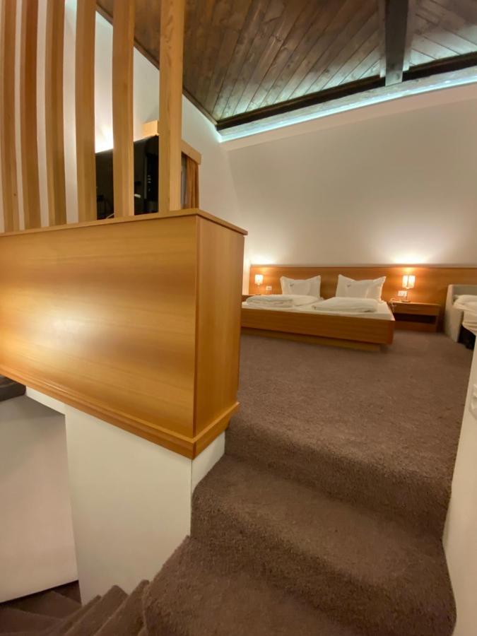 Duplex Suite