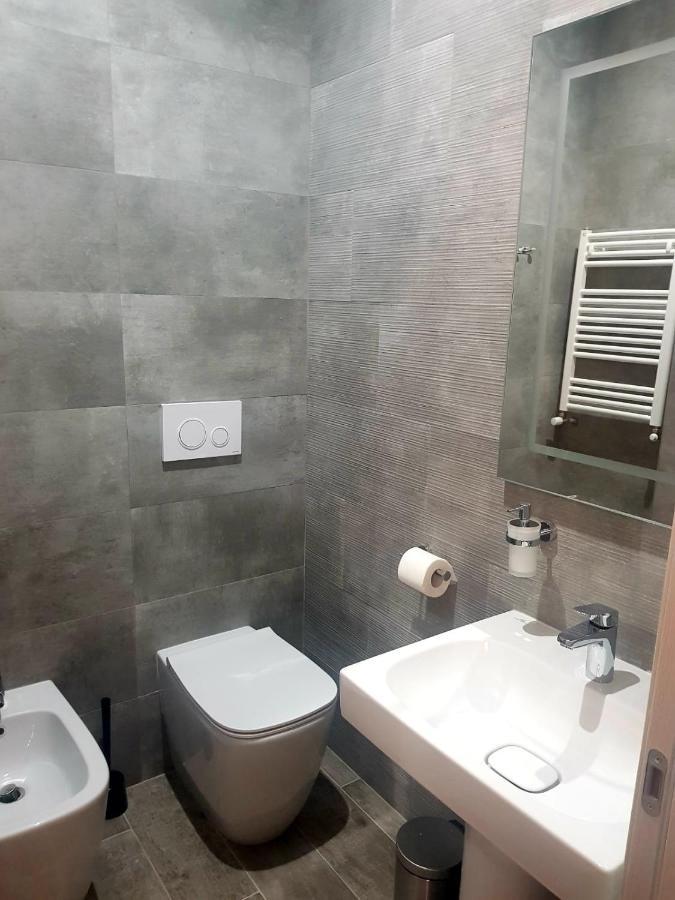 Triple Room Private Bathroom
