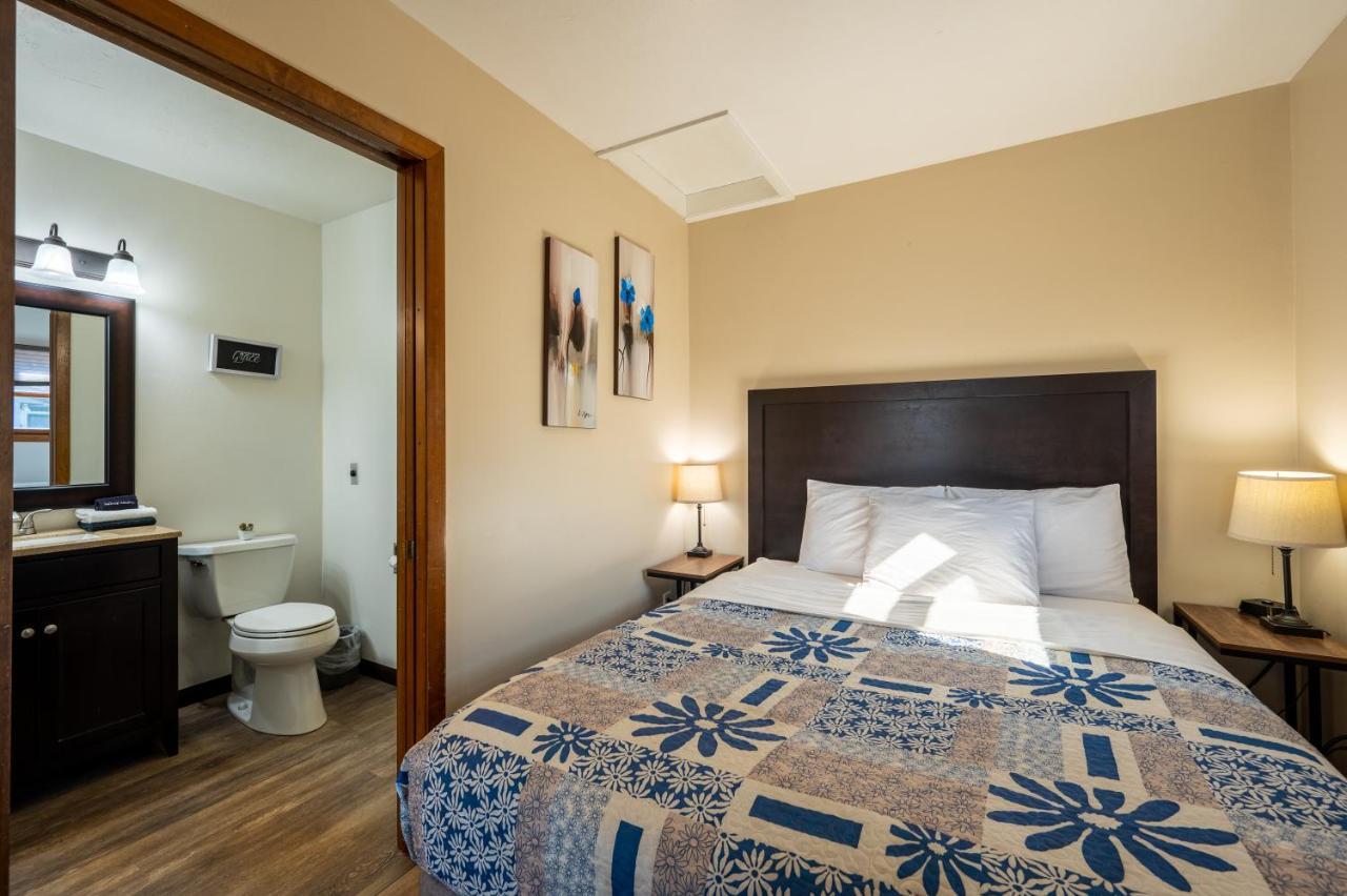 Queen Room Main Building