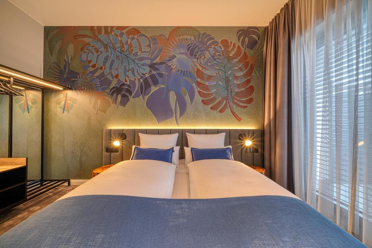 Barrierefreies Standard Zimmer mit Doppelbett