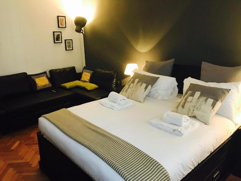 Large Double Room Private External Bathroom