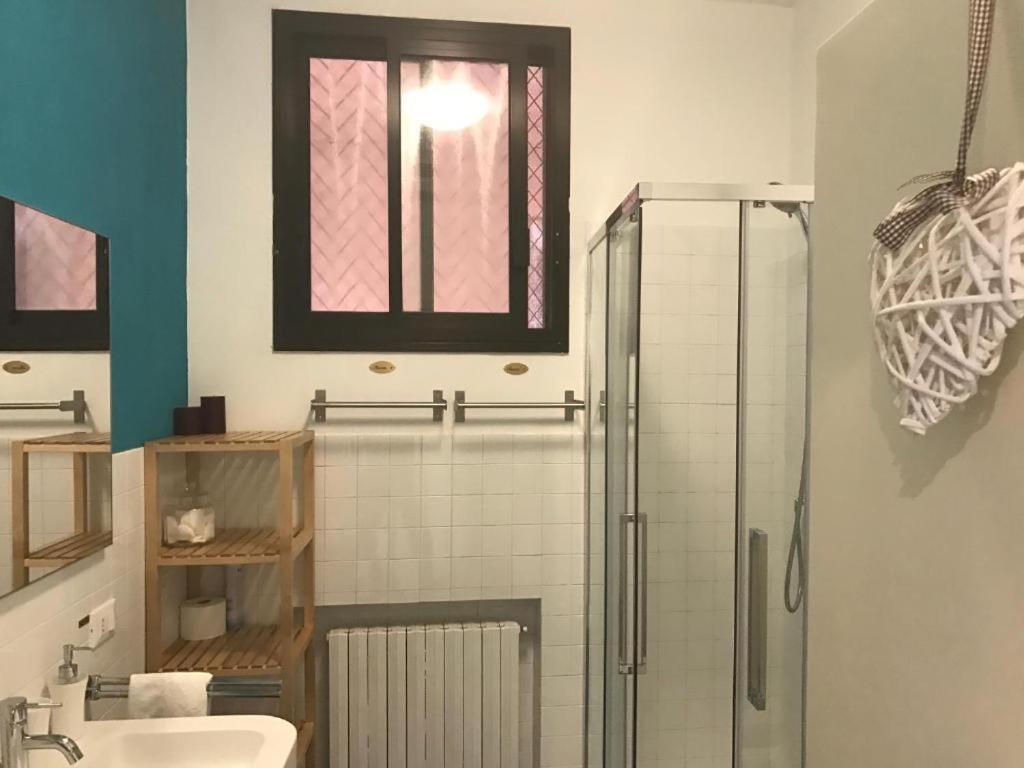 Large Double Room Private External Bathroom