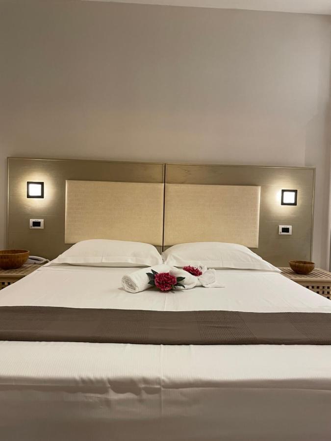 Double Room,215701739:JPEG