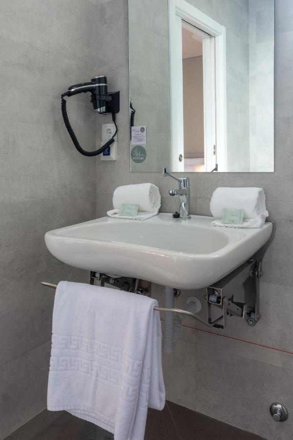 Quarto Twin - Acessível a Pessoas com Mobilidade Condicionada