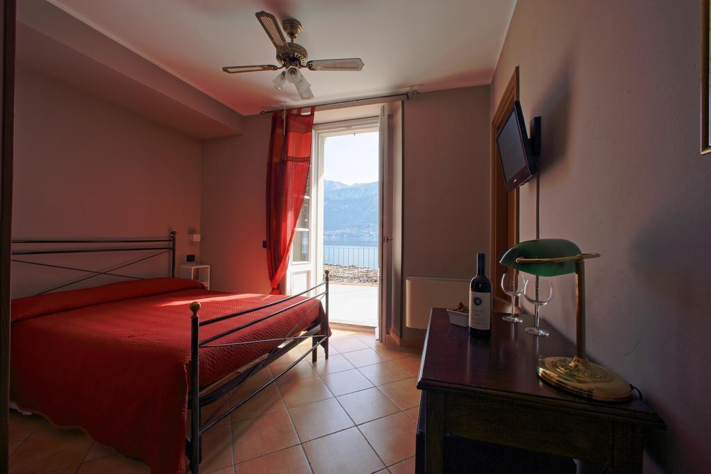 Standard Double Room Lake View