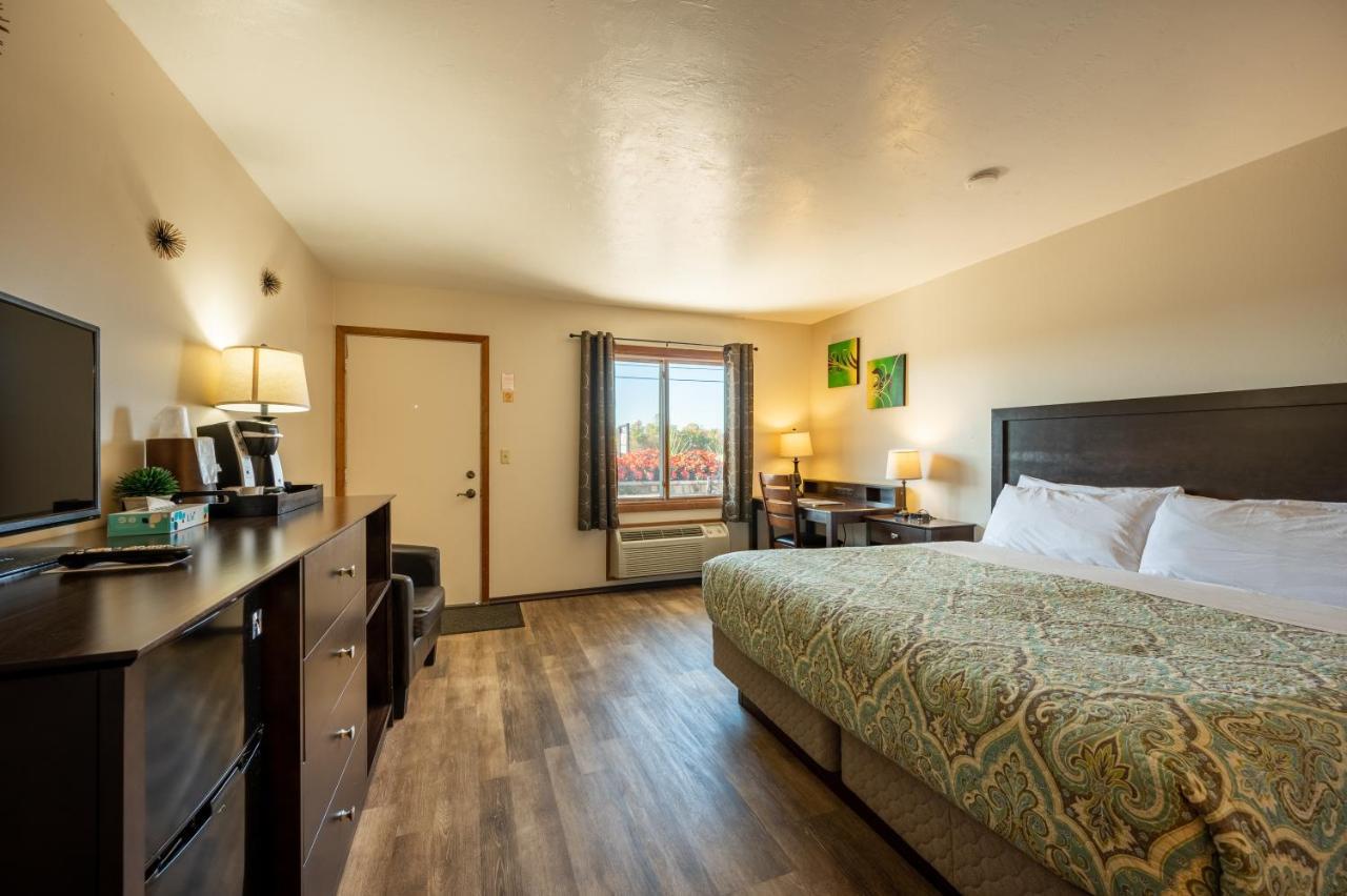 King Room Main Building