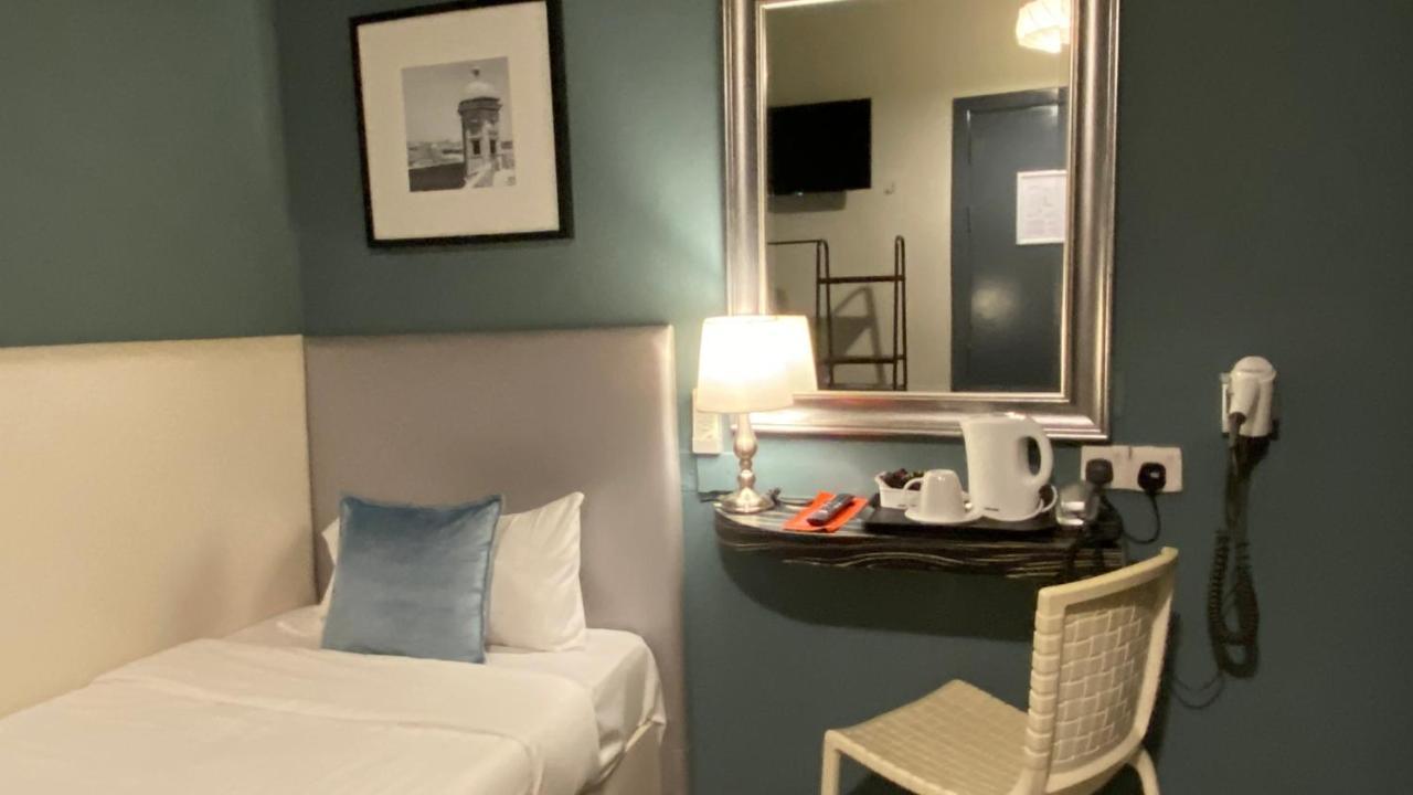 Small Economy Single Room