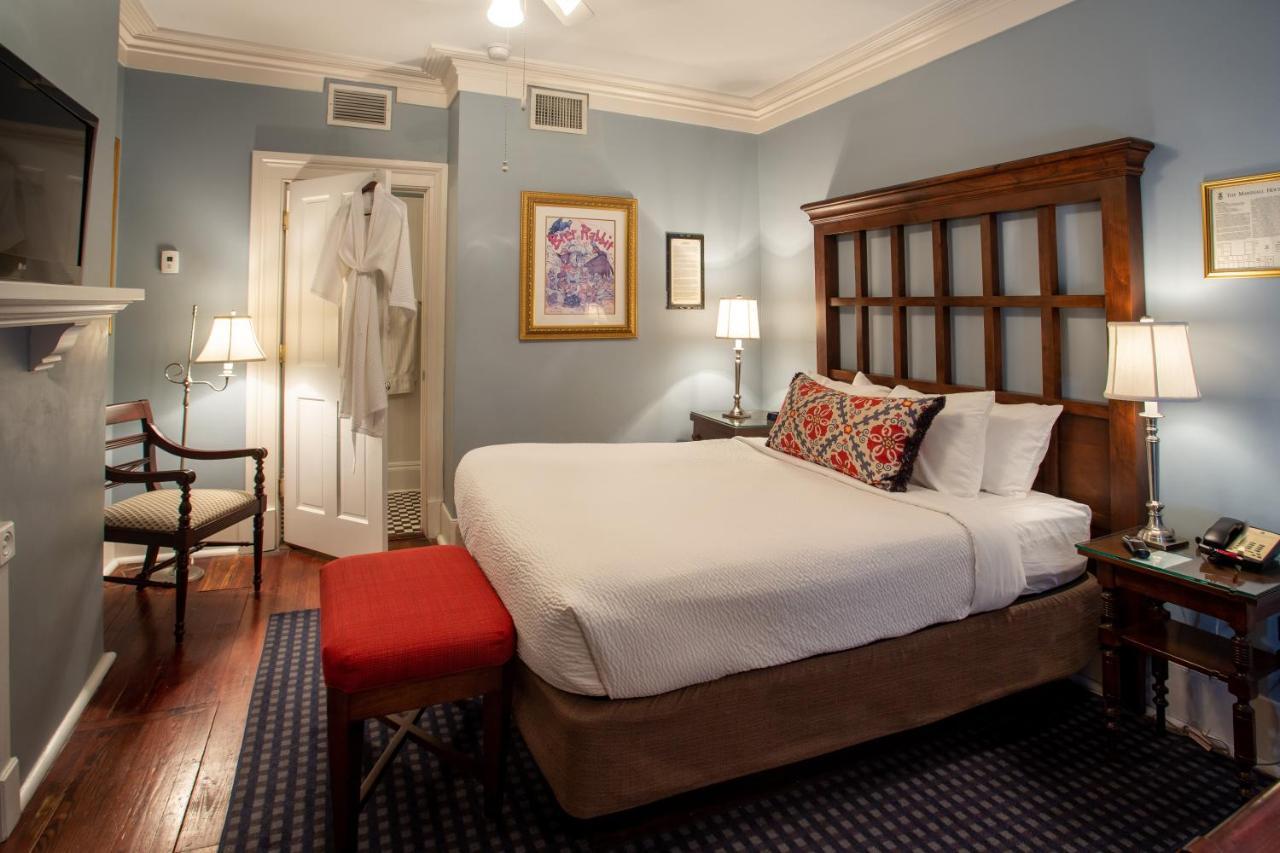 Classic Queen Room