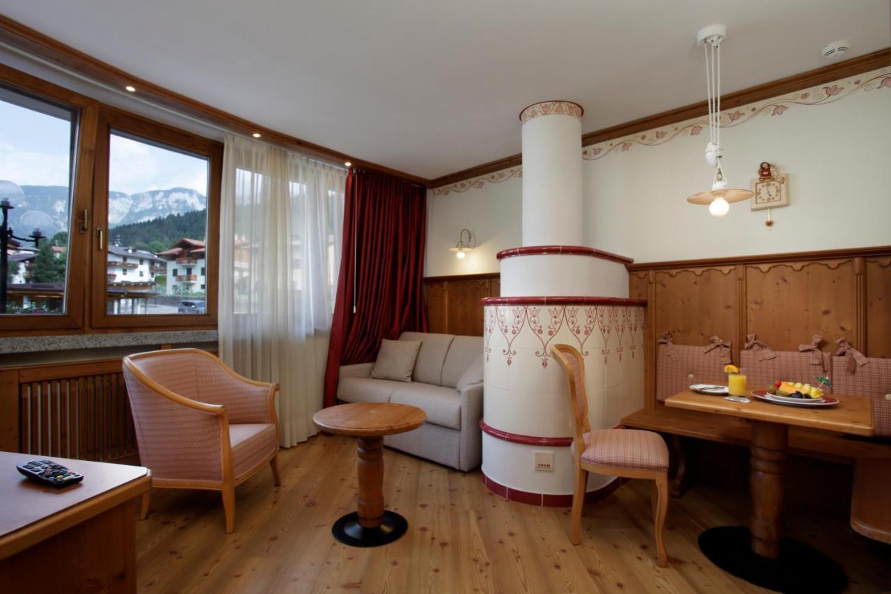 Suite with Balcony (2 Adults),1186835284:JPEG