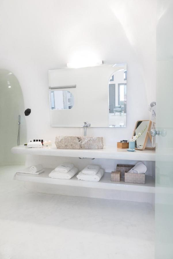 Junior Suite Outdoor Heated Plunge Pool Jets