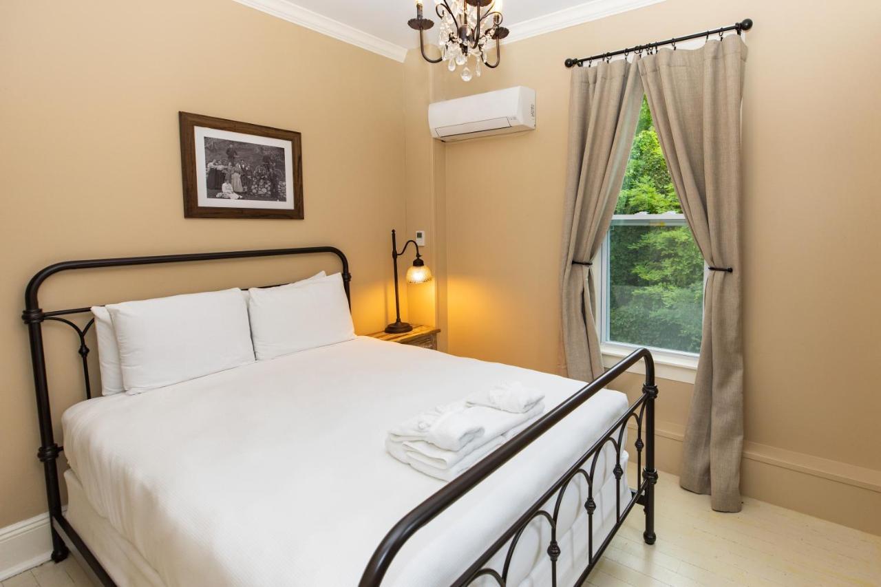 Queen Room,1187252323:JPEG
