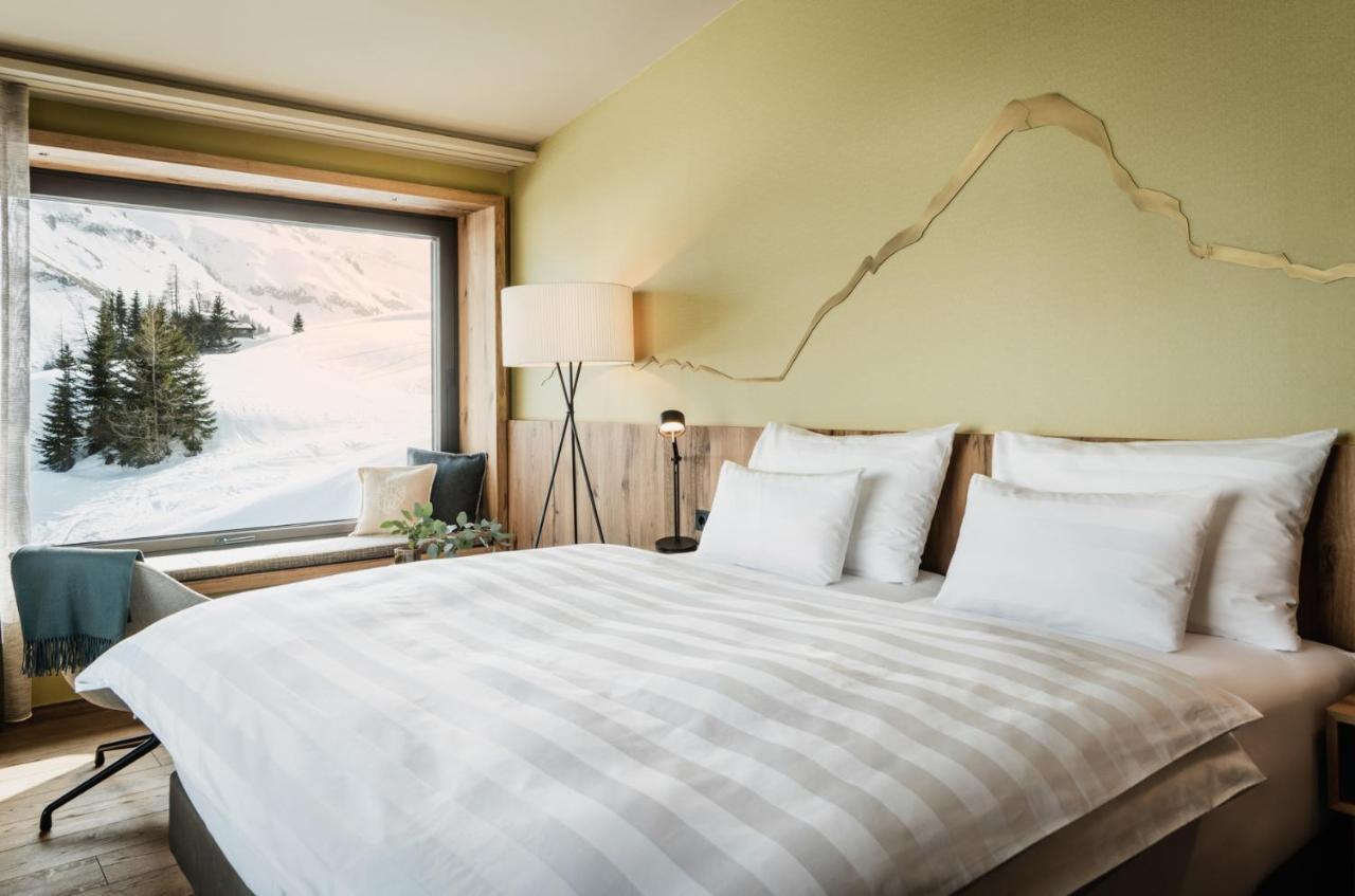 Double Room Mountain View