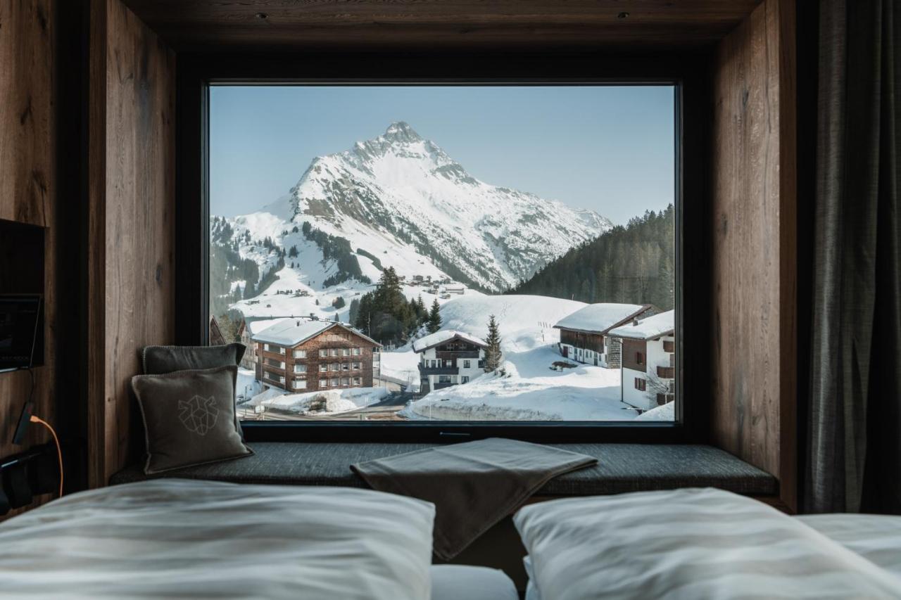 Deluxe Double Room Mountain View