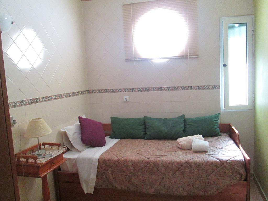 Budget Single Room
