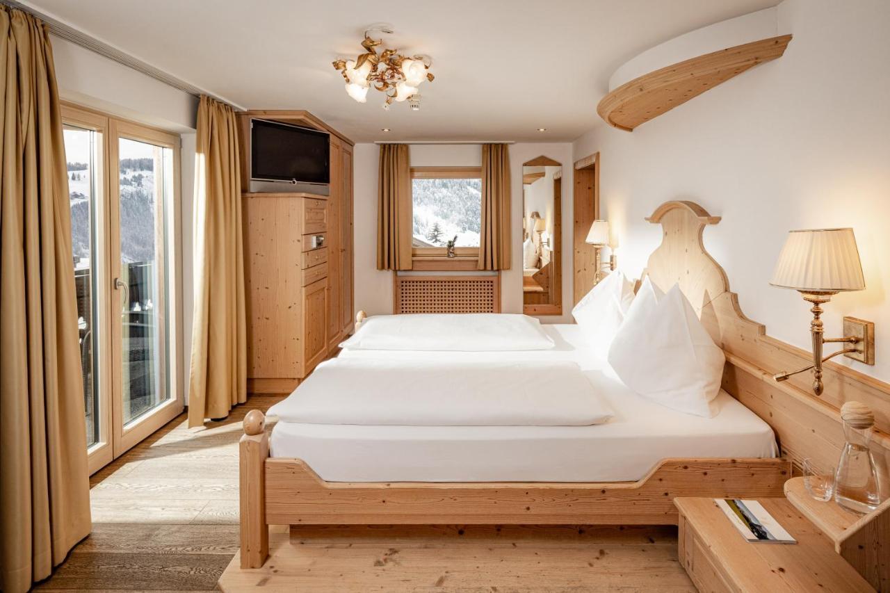 Superior Double Room Mountain View