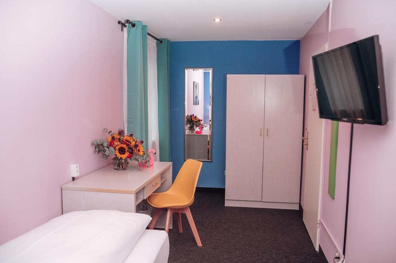 Single Room