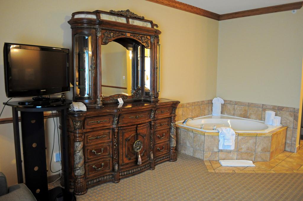 Presidential Suite