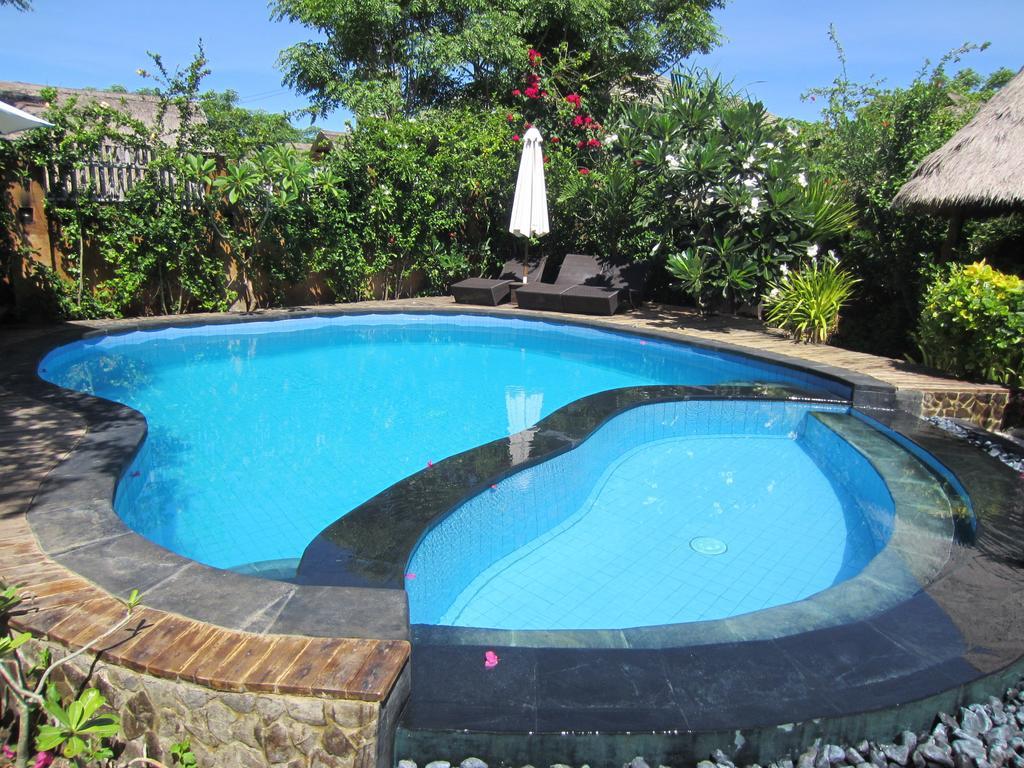 Driepersoonsbungalow Umbrella