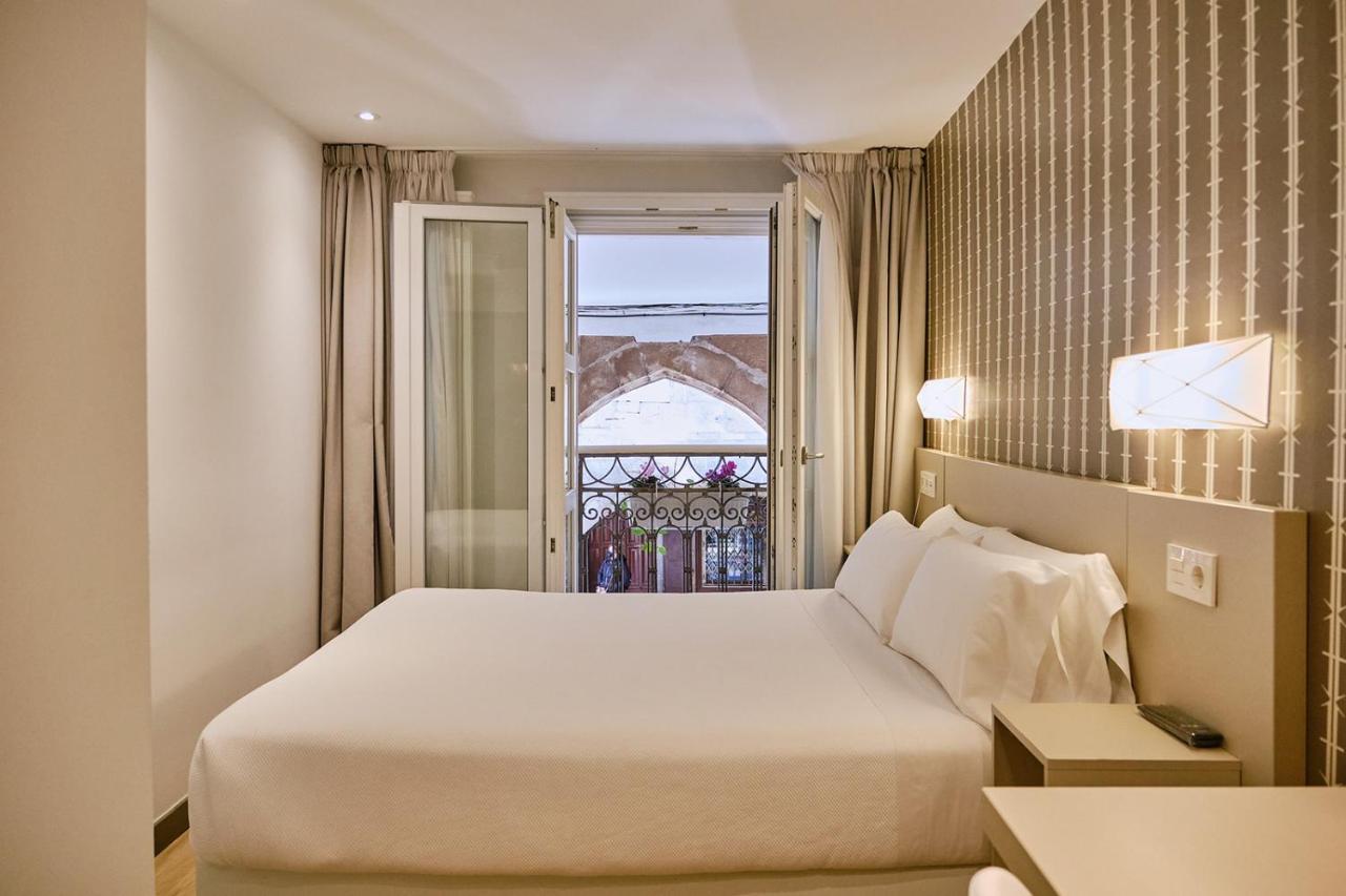 Habitación Estándar - 1 cama grande