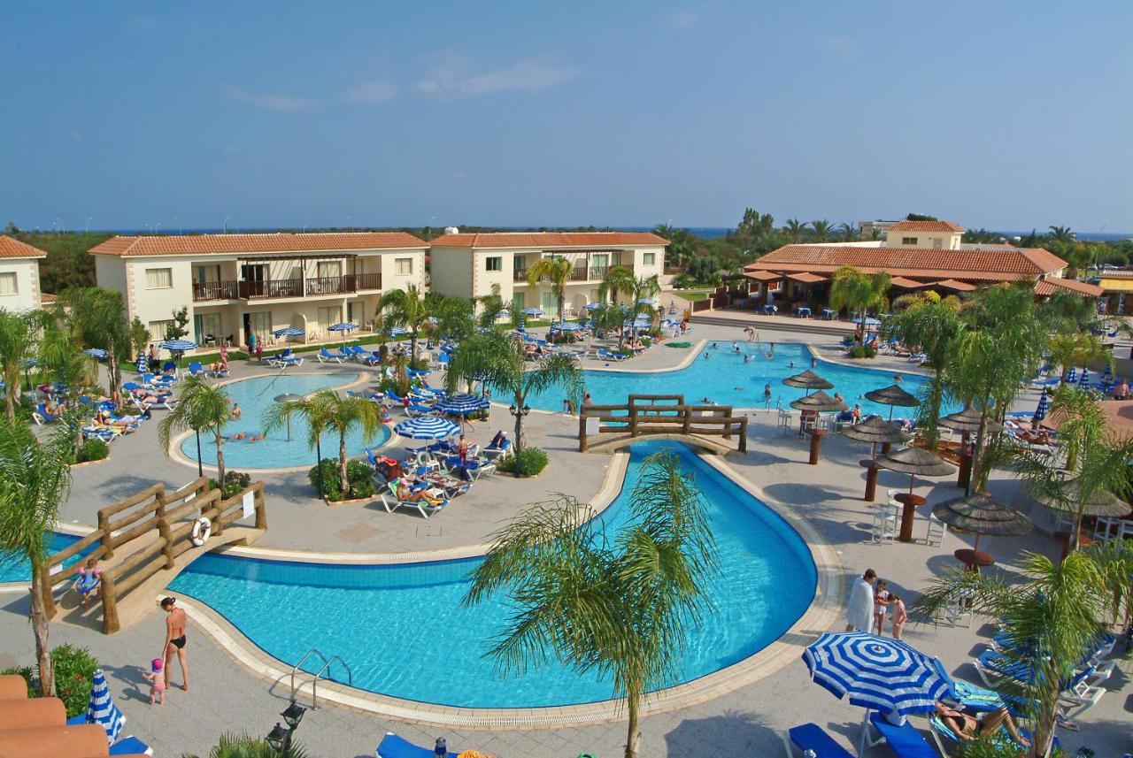 Junior Suite Pool View