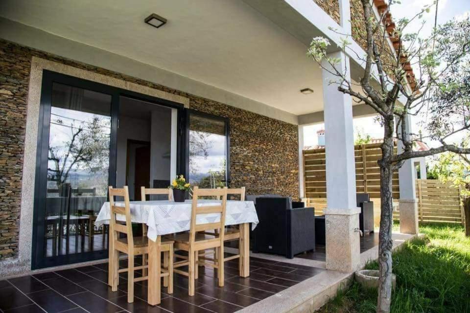 Quadruple Room Terrace