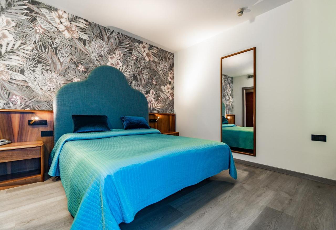 Double Room Lake View