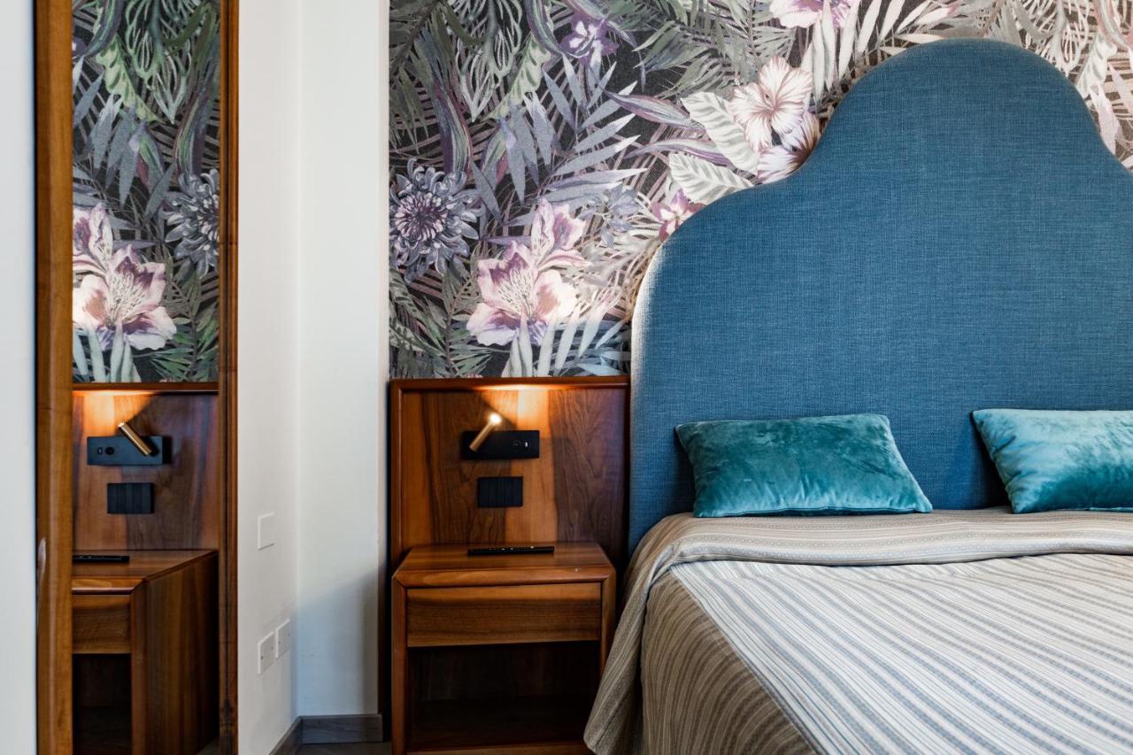 Double Room Lake View