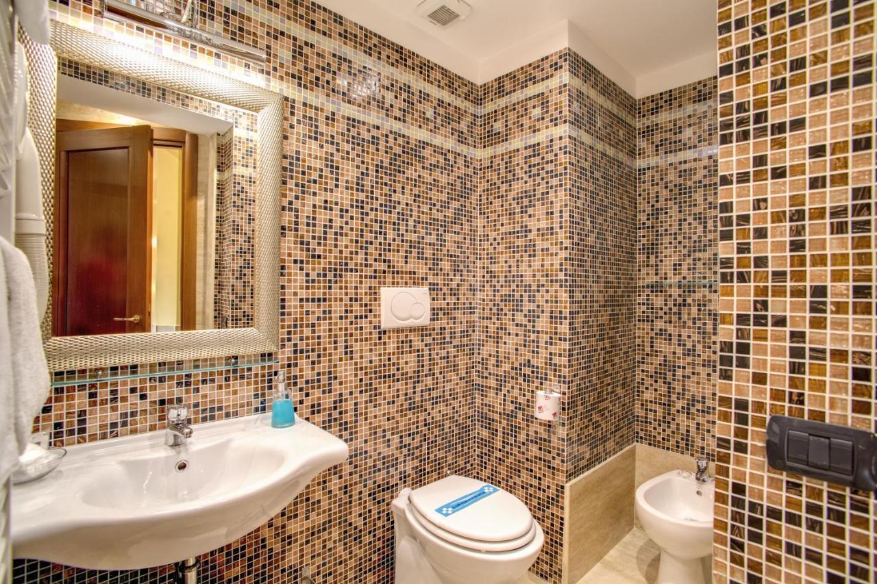 Double or Twin Room Terrace