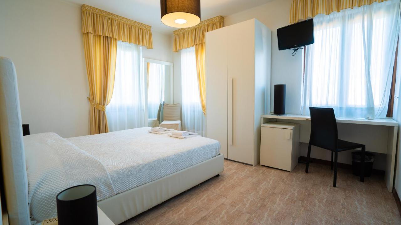 Superior Double Room,1195876228:JPEG
