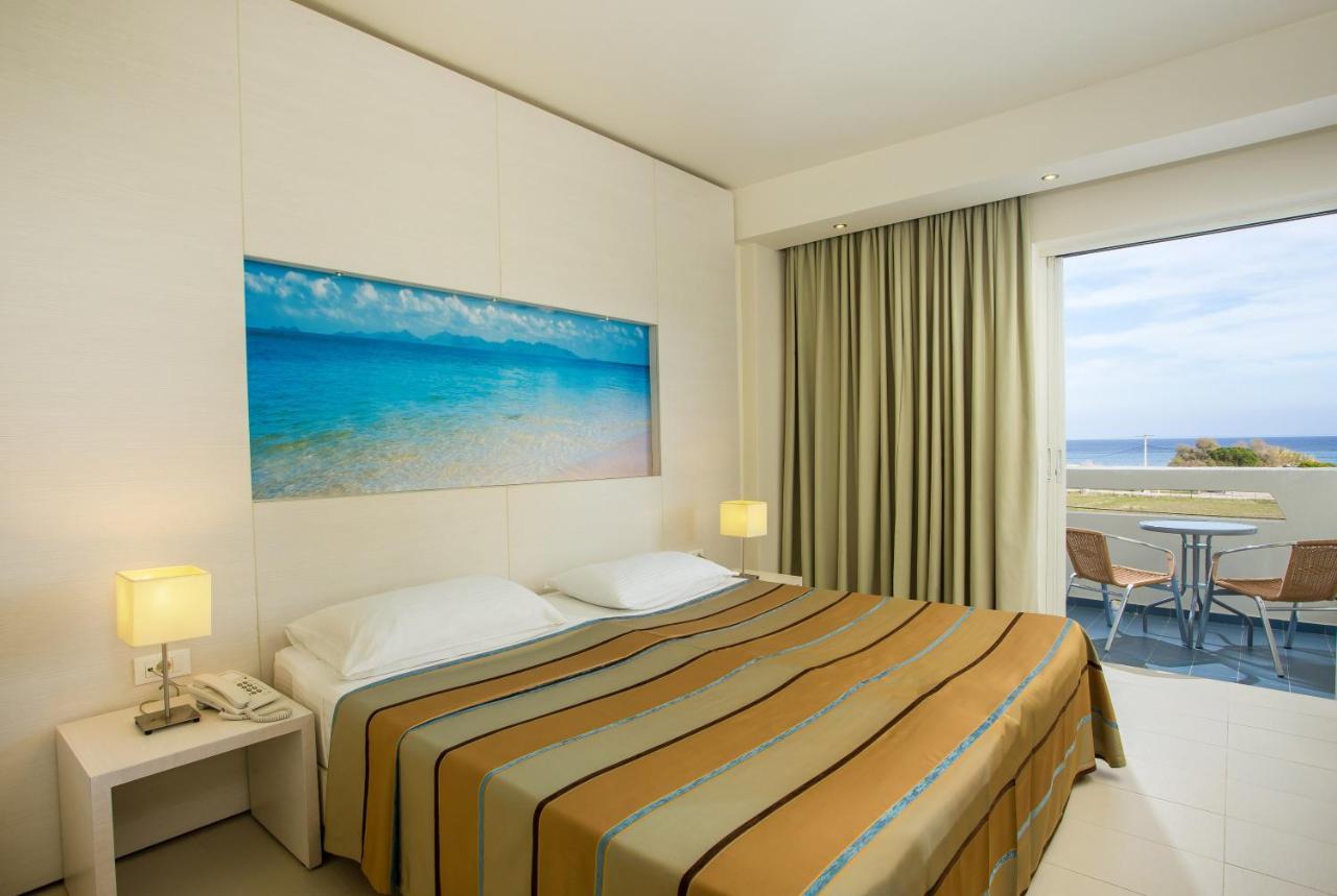 Deluxe Double or Twin Room Sea View