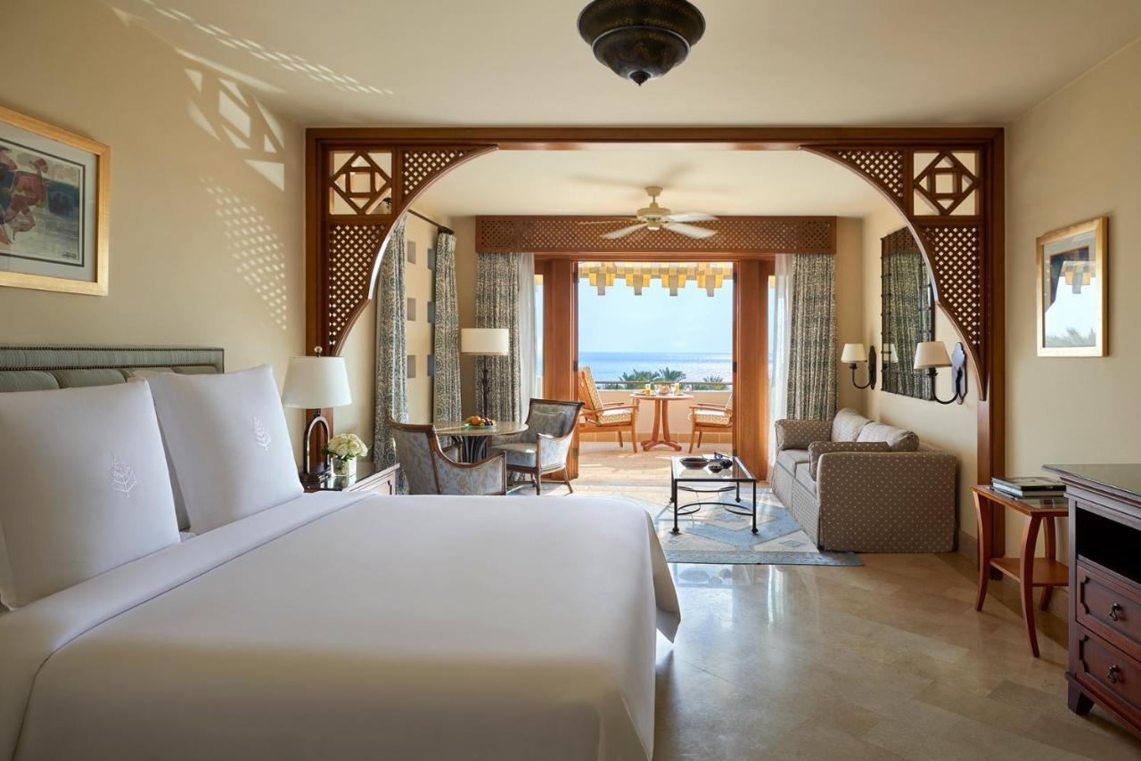 Deluxe King Room Sea View