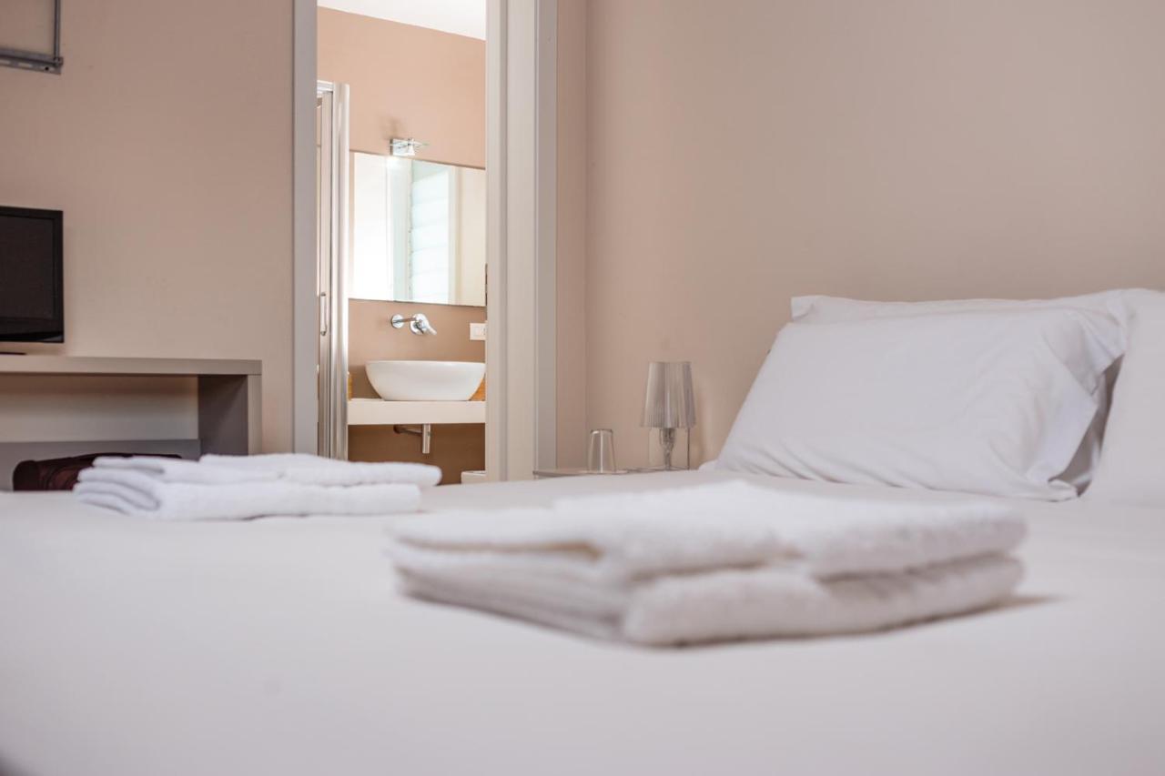 Double or Twin Room Garden View