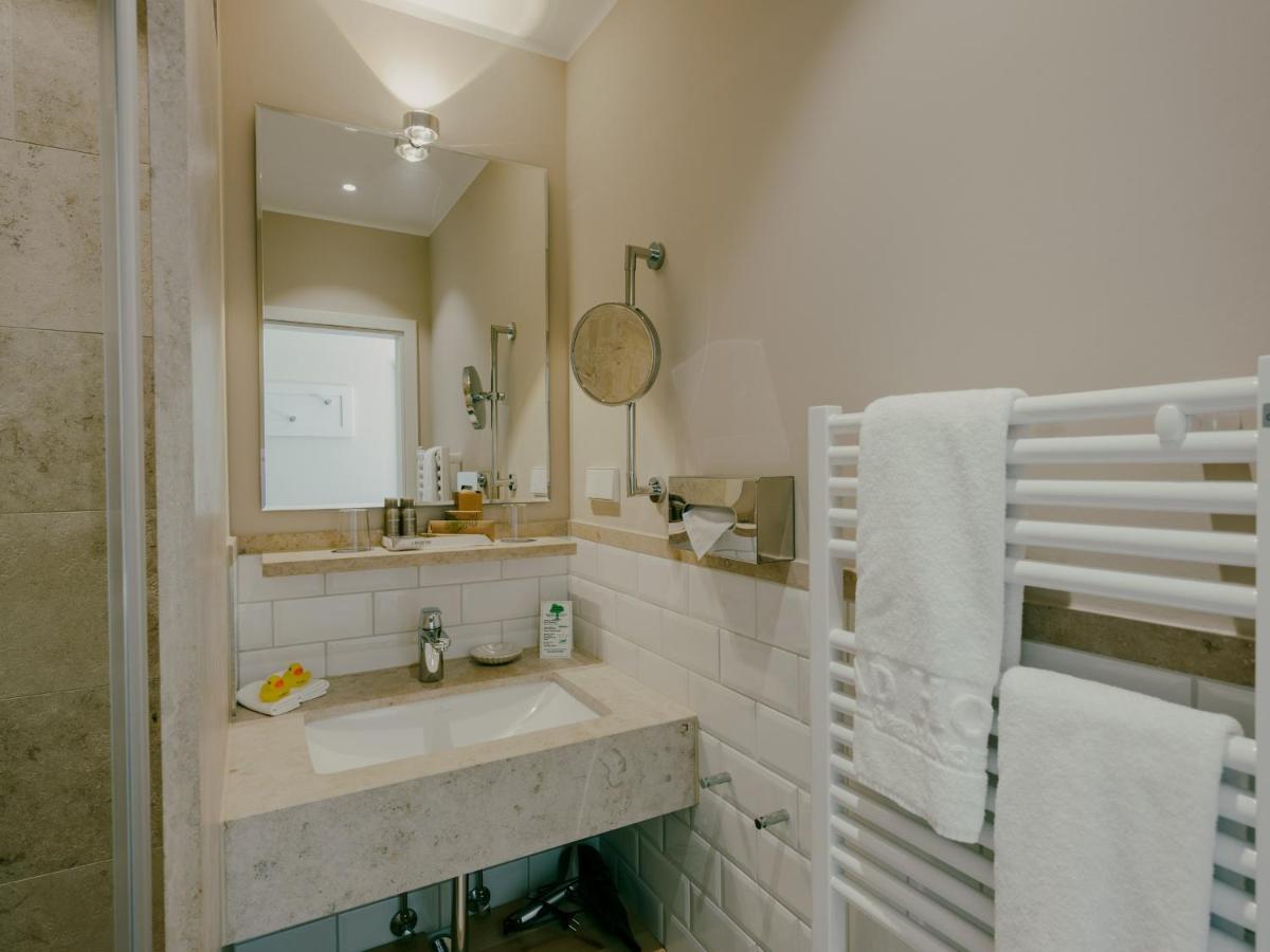 Single Room Villa