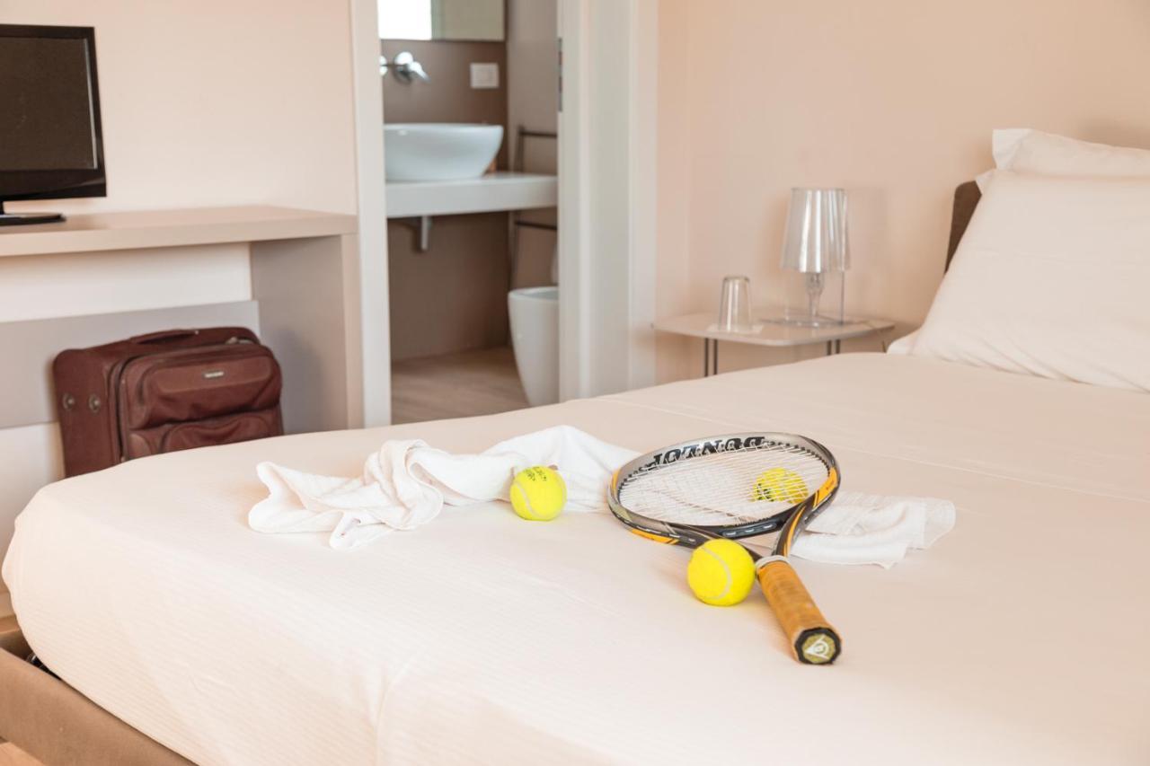 Double or Twin Room Garden View