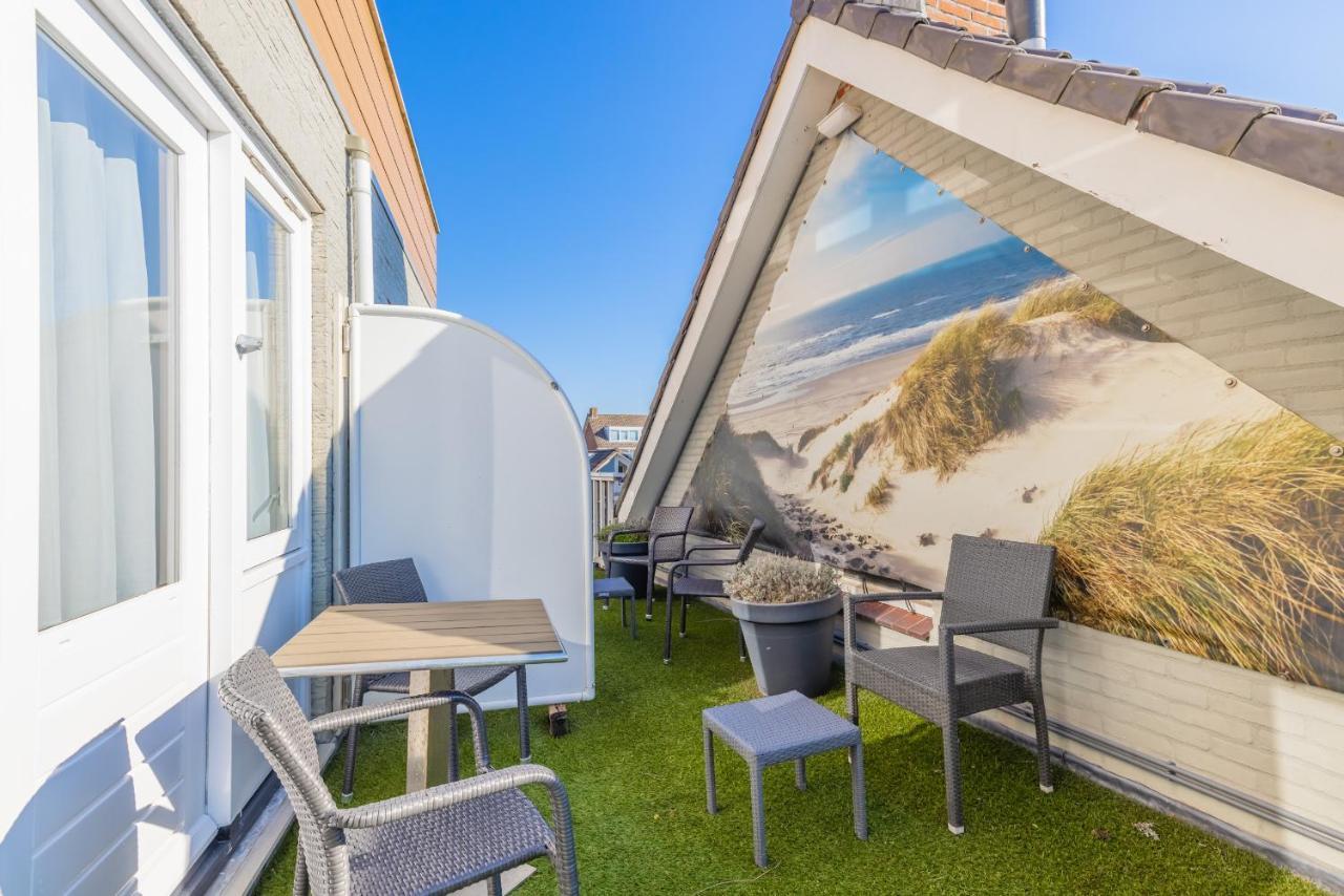 Large Double Room Balcony
