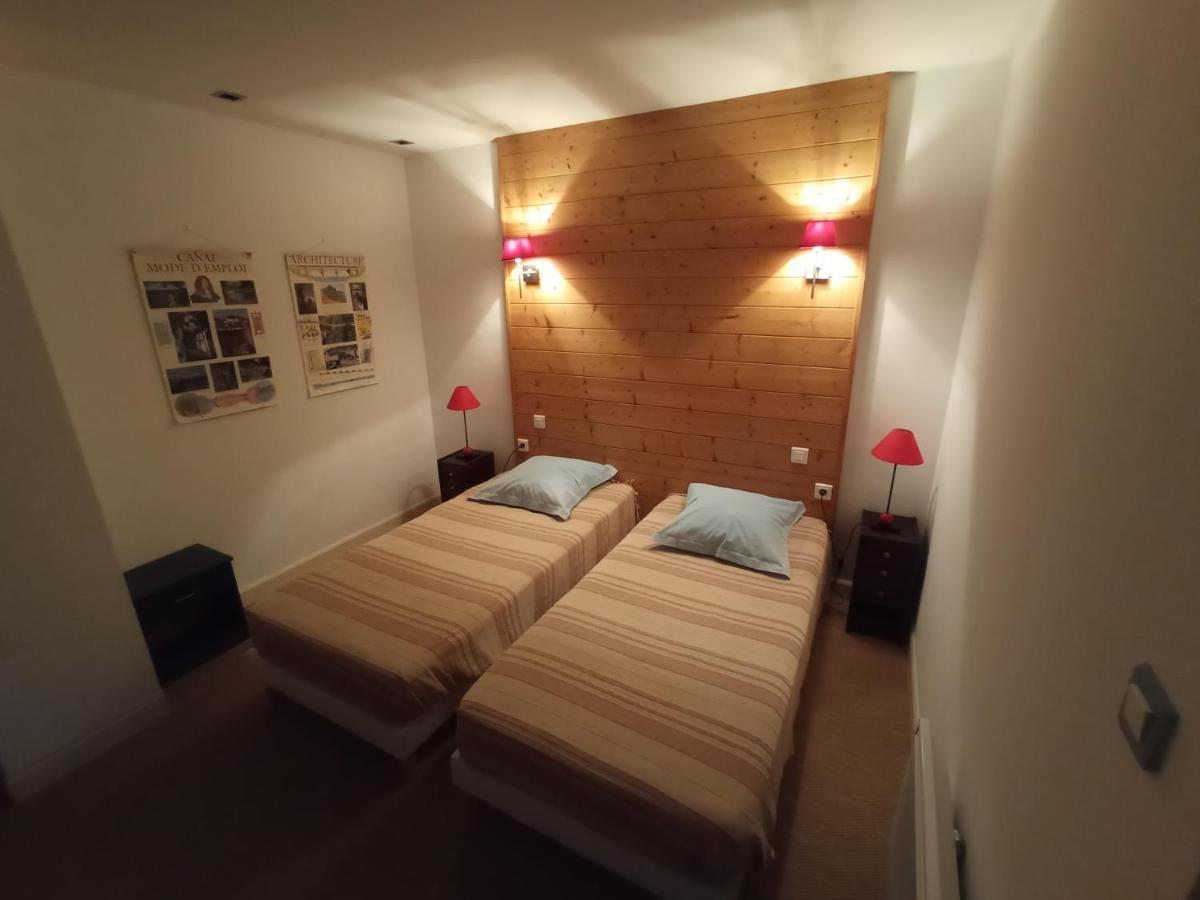 Chambre Lits Jumeaux avec Salle de Bains Privative